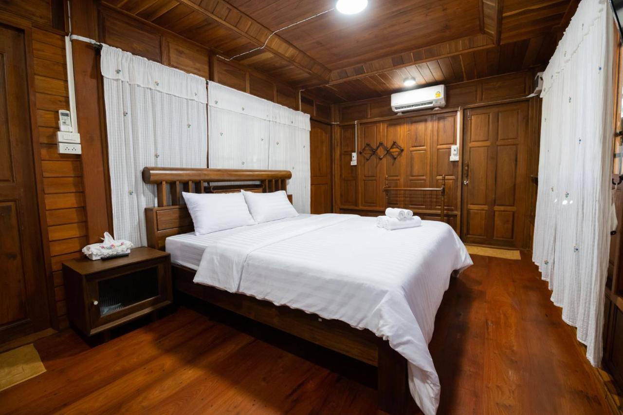 Suk Sabai Homestay Sukhothai Exterior foto
