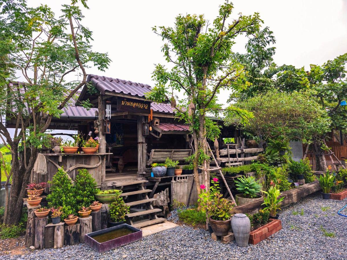 Suk Sabai Homestay Sukhothai Exterior foto